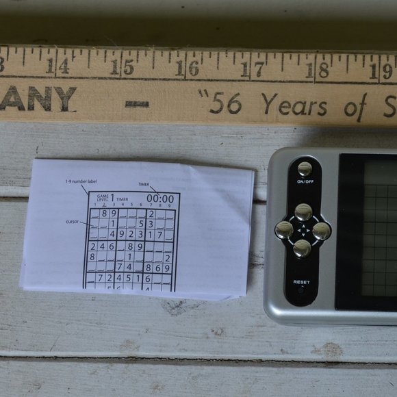 SOLD battery electronic Sudoku travel game new puzzle strategy number game 2008 - Picture 8 of 12